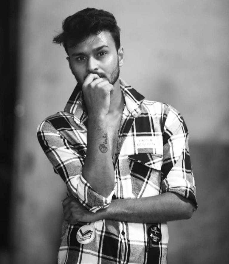 Riyansh swami is getting launched Music Video