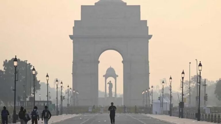 No relief from pollution in Delhi, AQI is still ‘poor’