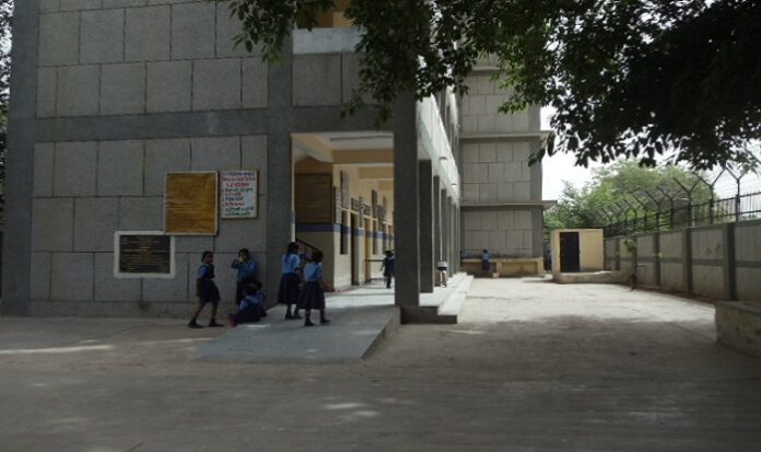 MCd-school