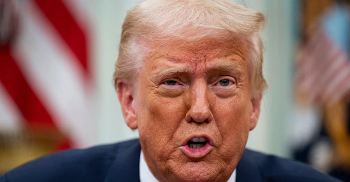 Trump Urges Auto Industry to Avoid Price Increases After Tariff Revisions