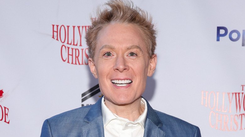 Clay Aiken wearing a blue suit