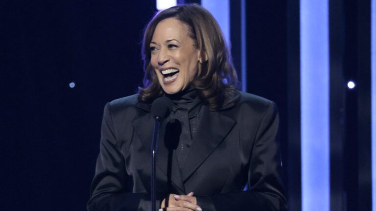 Throwback Kamala Harris Pic Confirms She’s All the time Cherished A Pantsuit