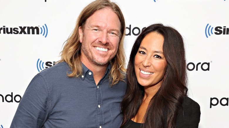 Chip and Joanna Gaines posing