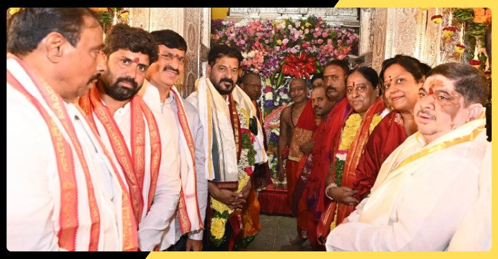 Revanth Reddy Seeks Divine Blessings at Ujjaini Mahankali Temple During Bonalu Celebrations